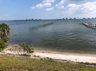 12835 S Indian River Dr, Jensen Beach, FL 34957