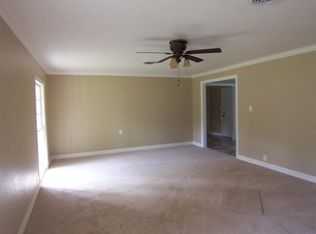 5555 Pine Burr Blvd, Beaumont, TX 77708