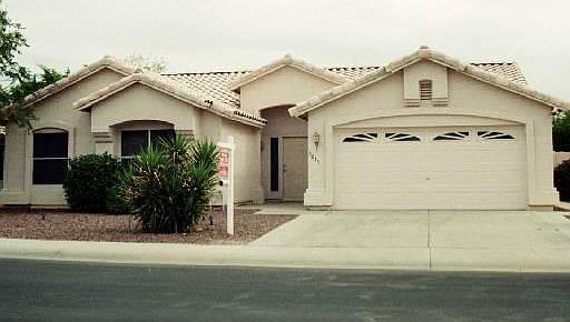1st image of 6033 N PONTIAC Drive