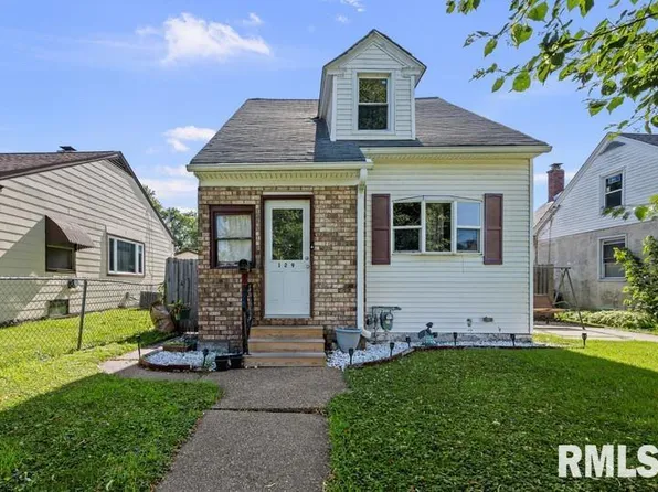 129 S Birchwood Ave, Davenport, IA 52802