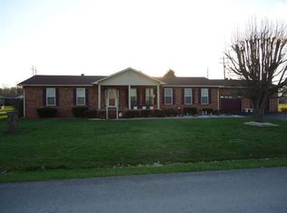 18 Stonegate Dr, Corbin, KY 40701