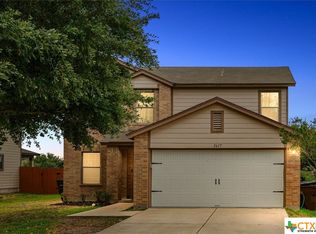 1617 Windridge Dr, Lockhart, TX 78644