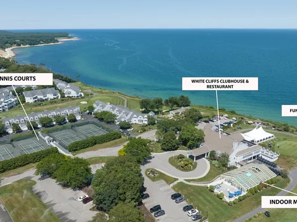 82 White Cliff Dr #82, Plymouth, MA 02360