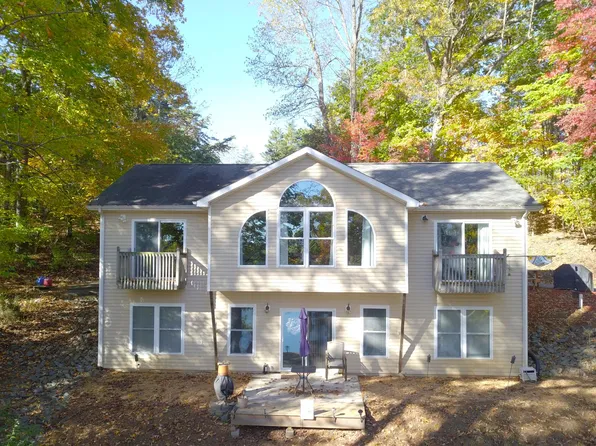 125 Pawnee Trl, Hardy, VA 24101