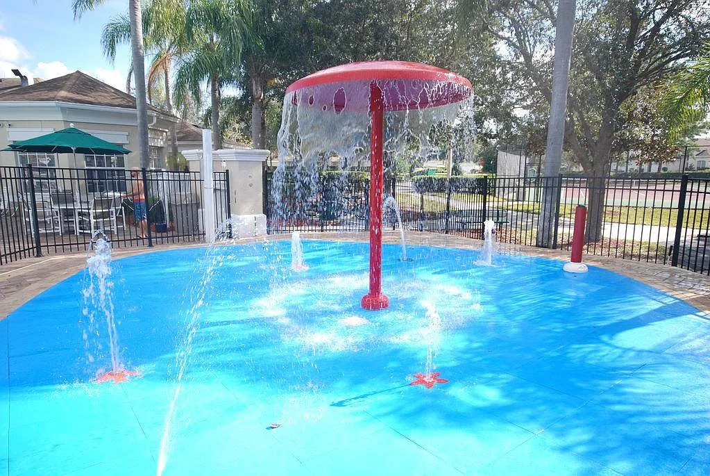 3 bed, 1268 sqft, $2,050 — Photo 3