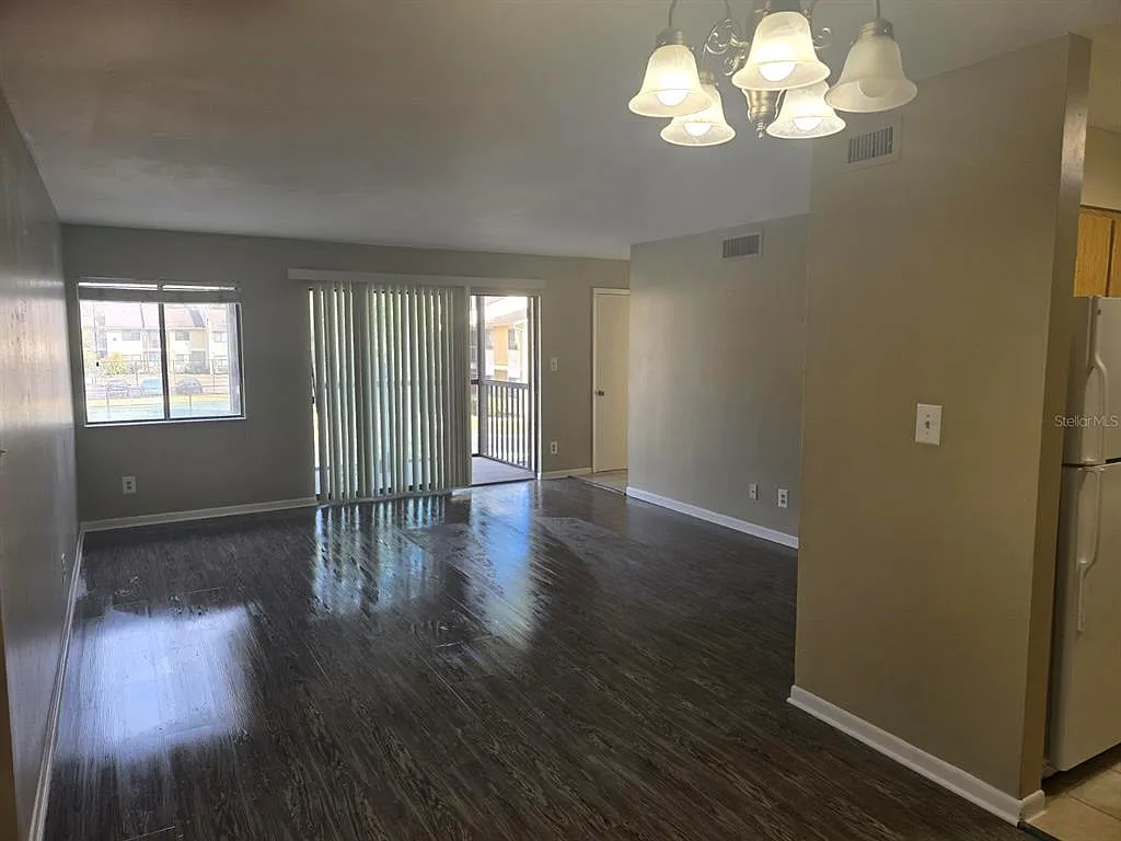 Building Photo - 13289 Arbor Pointe Cir #201
