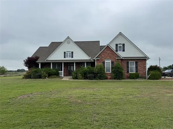 7214 Ew 132 Rd, Holdenville, OK 74848