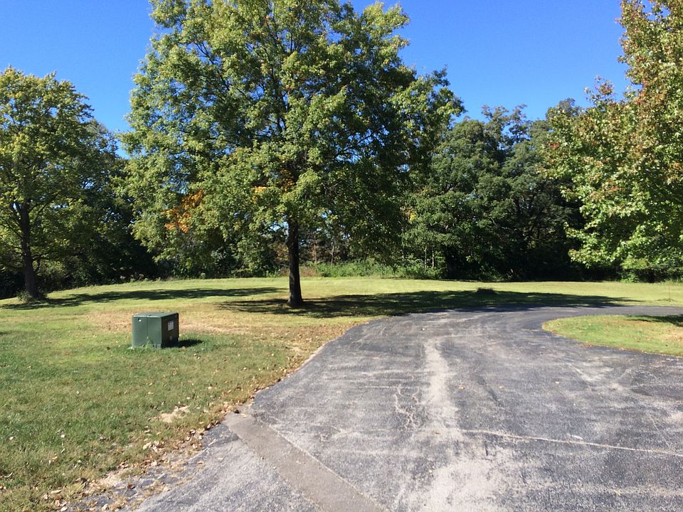 2nd image of 3 Edelen Ln