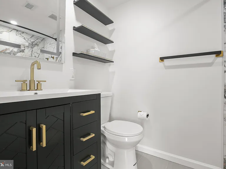 1604 Renate Dr #303 — Photo 15