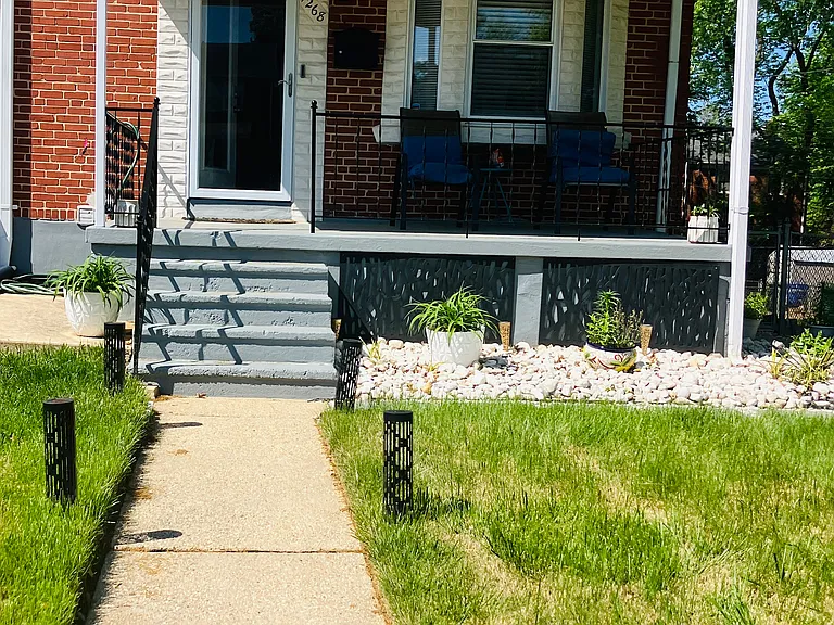 1268 Gittings Ave — Photo 1