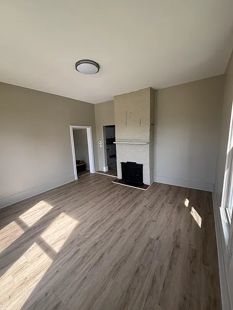 2 bed, 795 sqft, $1,000 — Photo 3