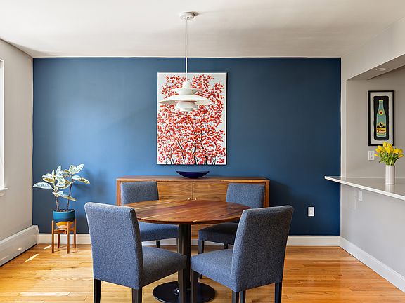 4th image of 416 E 11th St APT 4A