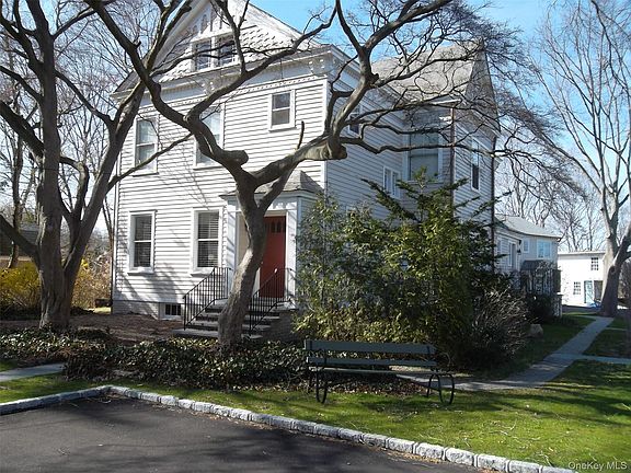 2nd image of 95 High St APT 3