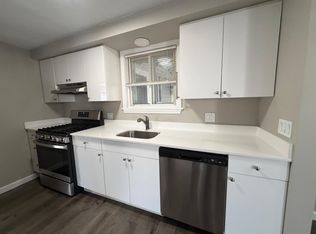 35 Roughan St APT 2, Revere, MA 02151