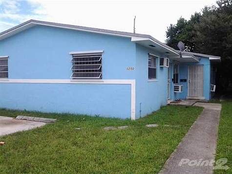 1st image of 1250 NW 51st Ter