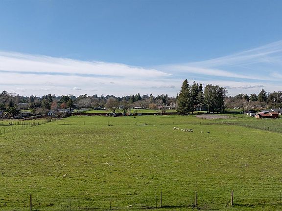 5th image of 1853 Cooper Road