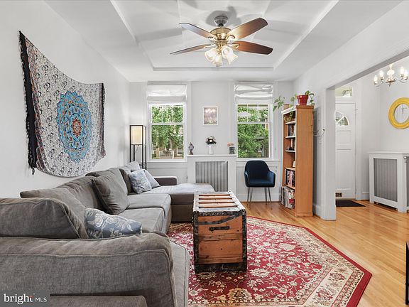 5th image of 1813 Bay St SE