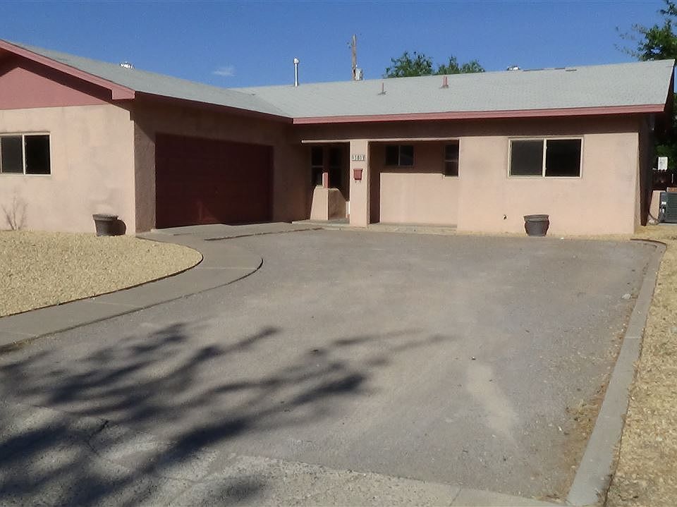 1st image of 1811 Miracerros Ln