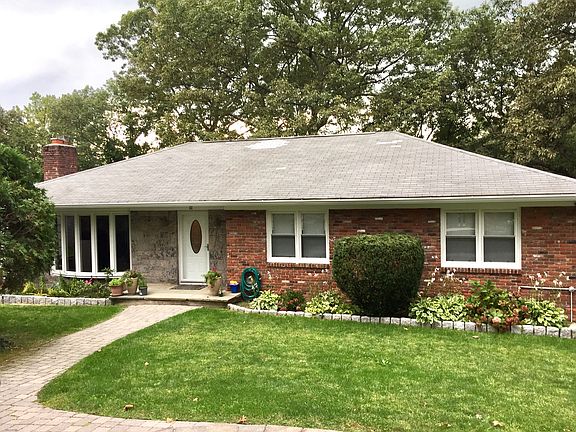 2nd image of 32 McDougal Dr