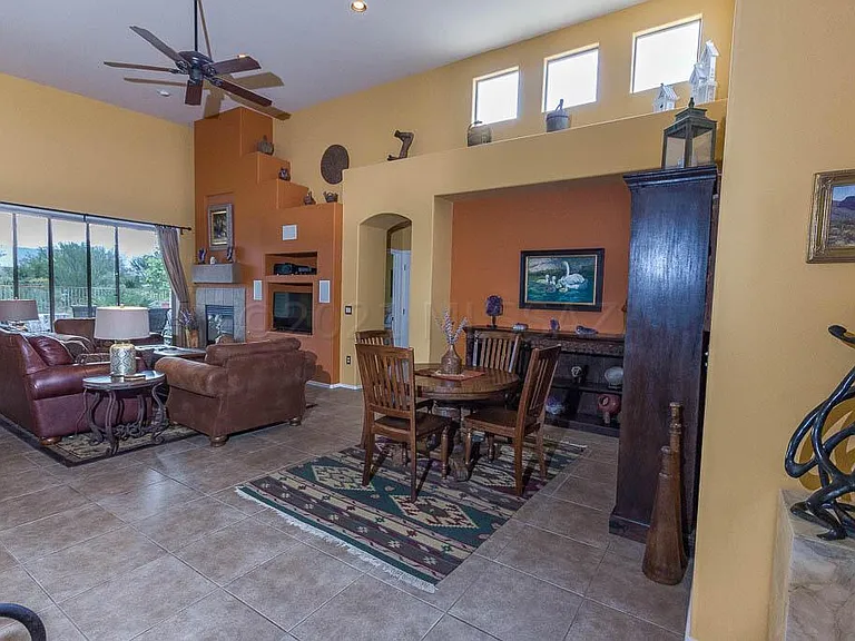 4402 W Cloud Ranch Pl — Photo 7