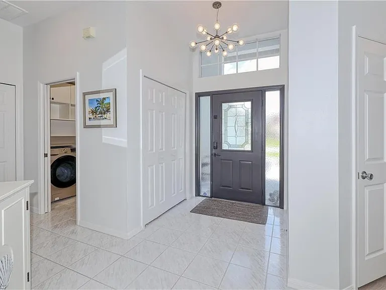 22589 Island Lakes Dr — Photo 7