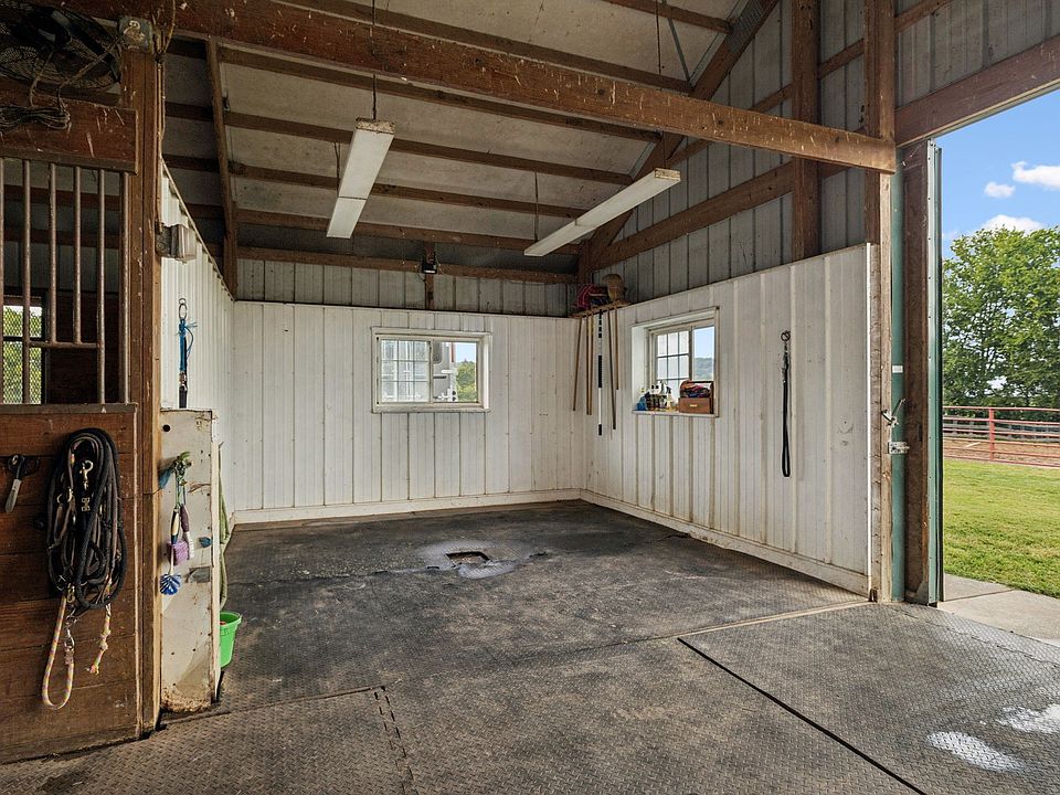49th image of 4376 Trousdale Ln