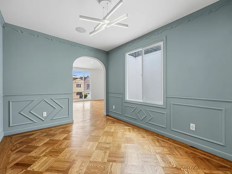 2151 31st Ave — Photo 5