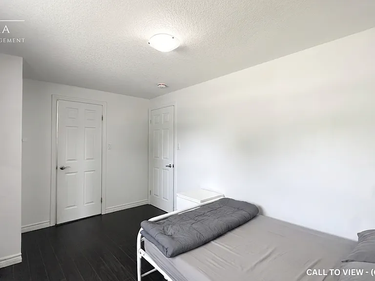 30 Woodward Ave #3 — Photo 11