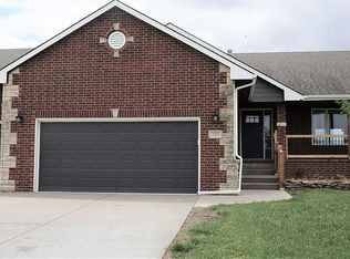 333 E Quail Ridge St, Mulvane, KS 67110