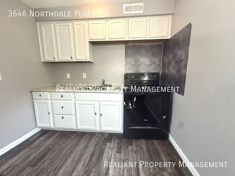 3646 Northdale Pl #4 — Photo 5
