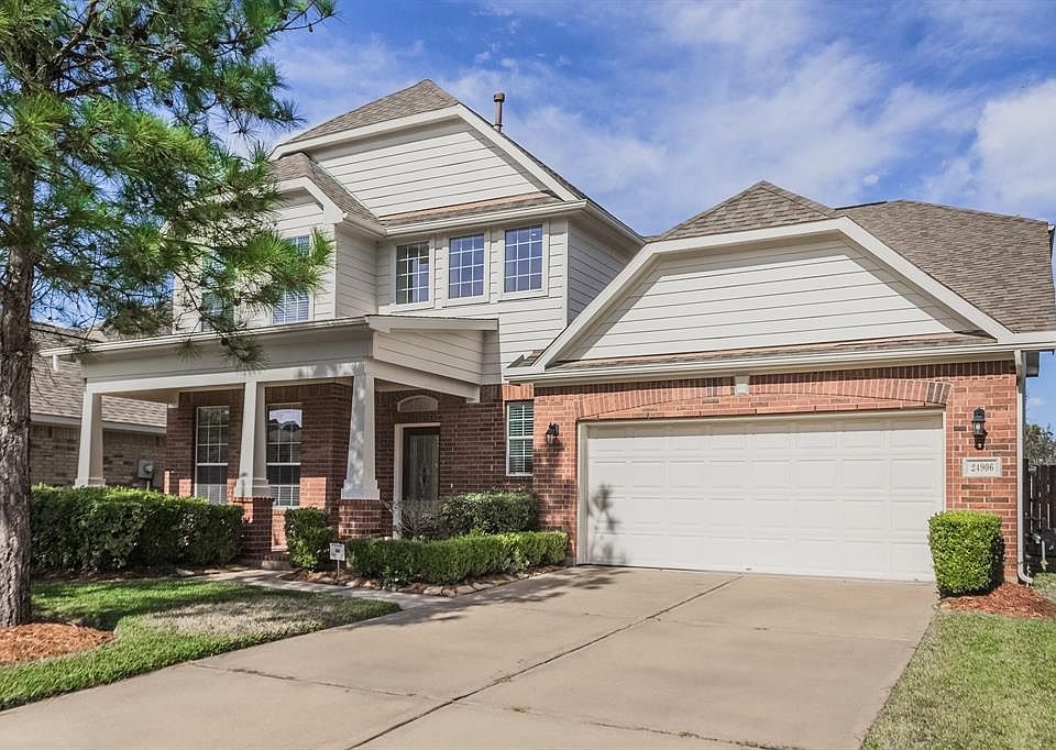 1st image of 24906 Green Emerald Ct