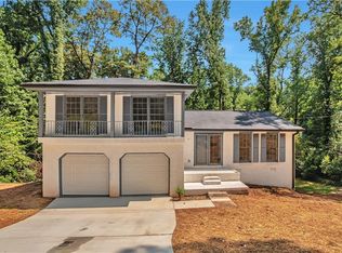 643 Navarre Dr, Stone Mountain, GA 30087