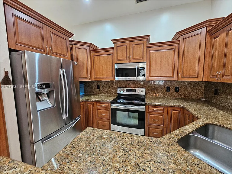 4232 Mahogany Ridge Dr — Photo 8