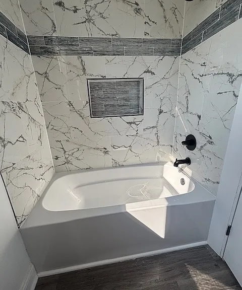 124 1/2 E Sibley St #21 — Photo 9