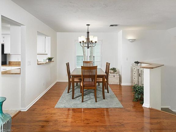 4th image of 27141 OAKWOOD LAKE DR