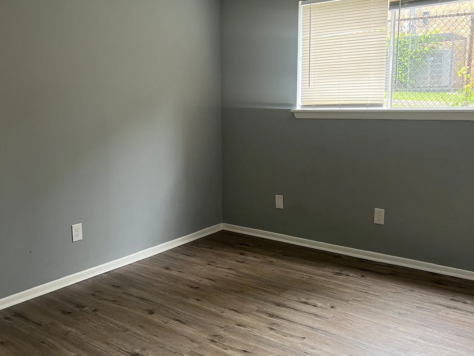 Fairview Apts Ensley - 3017_C — Photo 4
