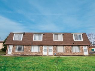 7654 Whitcomb St APT D, Merrillville, IN 46410