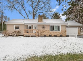 2036 Wilmar St, Burton, MI 48509