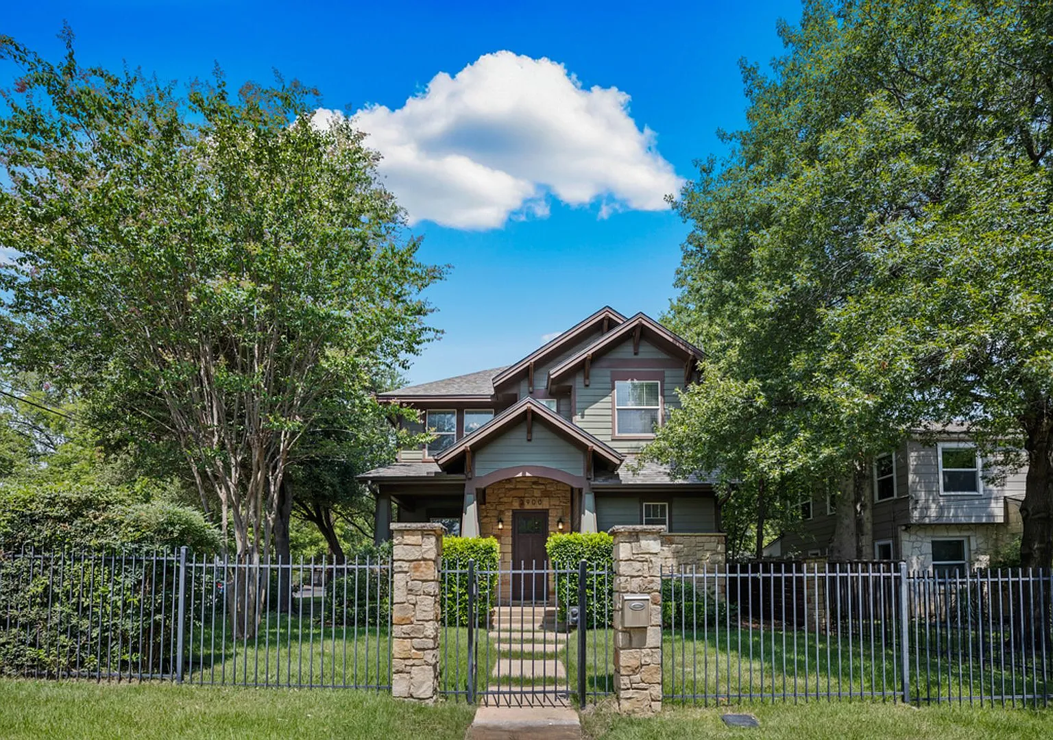 Ut Pre-Lease: Beautiful, Recently Constructed 6 Bed/ 4 Ba Home In North Loop Area, Mins To Ut — Photo 1