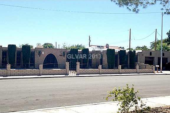2nd image of 1200 Charmast Ln