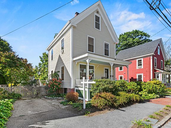 2nd image of 30 Alba Street