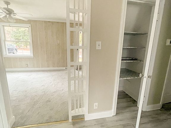 5th image of 9833 S Wagstaff Cir