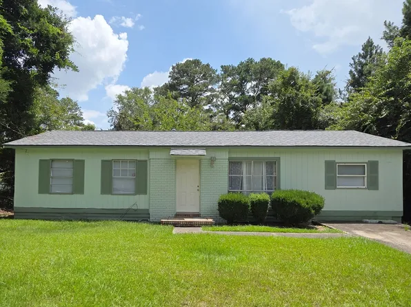 3295 Masseyville Rd, Macon, GA 31217