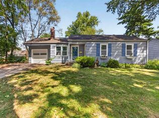 5306 W 71st St, Prairie Village, KS 66208