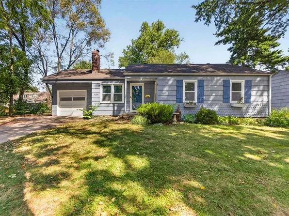 5306 W 71st St, Prairie Village, KS 66208