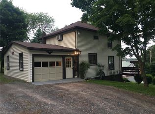 1524 W Lake Rd, Penn Yan, NY 14527