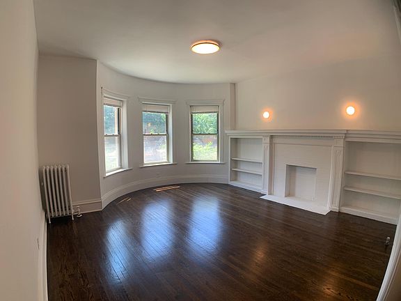 3rd image of 5643 N Glenwood Ave #2