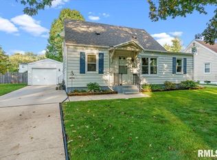 3530 Sherman St, Springfield, IL 62703