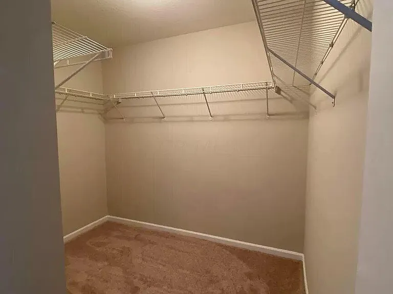 1238 Park Dr — Photo 4