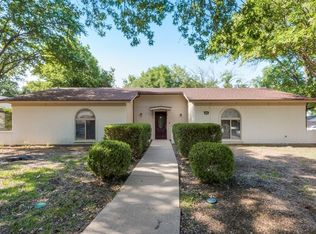 1013 Wembley Rd, Arlington, TX 76014